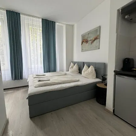 Drei Kronen 3*